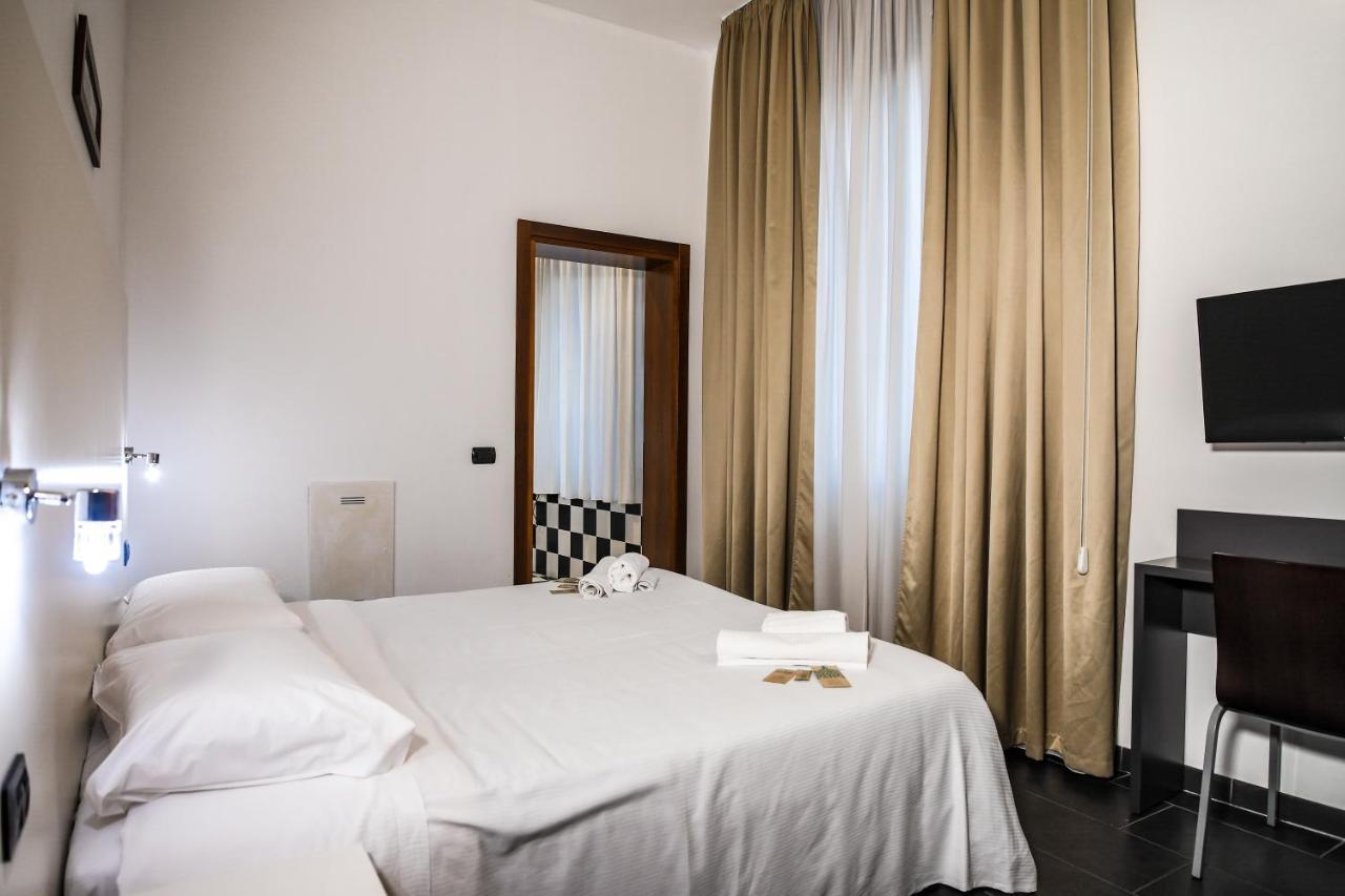 Zen Hotel Ferrara Exterior foto